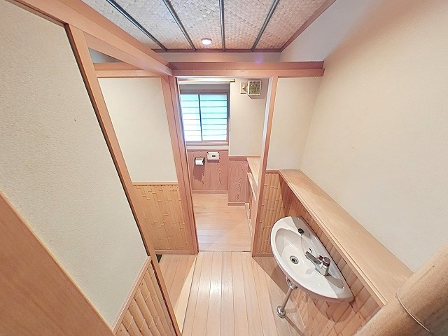 赤磐市馬屋戸建のトイレ