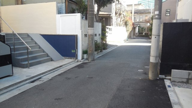 メゾン・ド・リの周辺