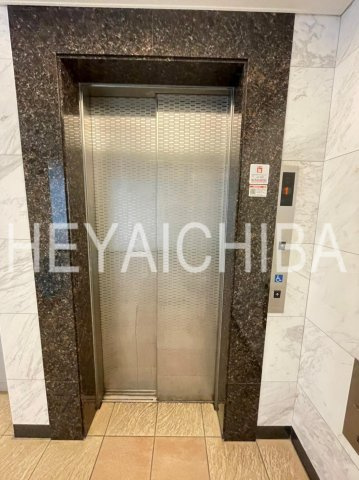 シュールフローレのその他共用部分|エレベーター