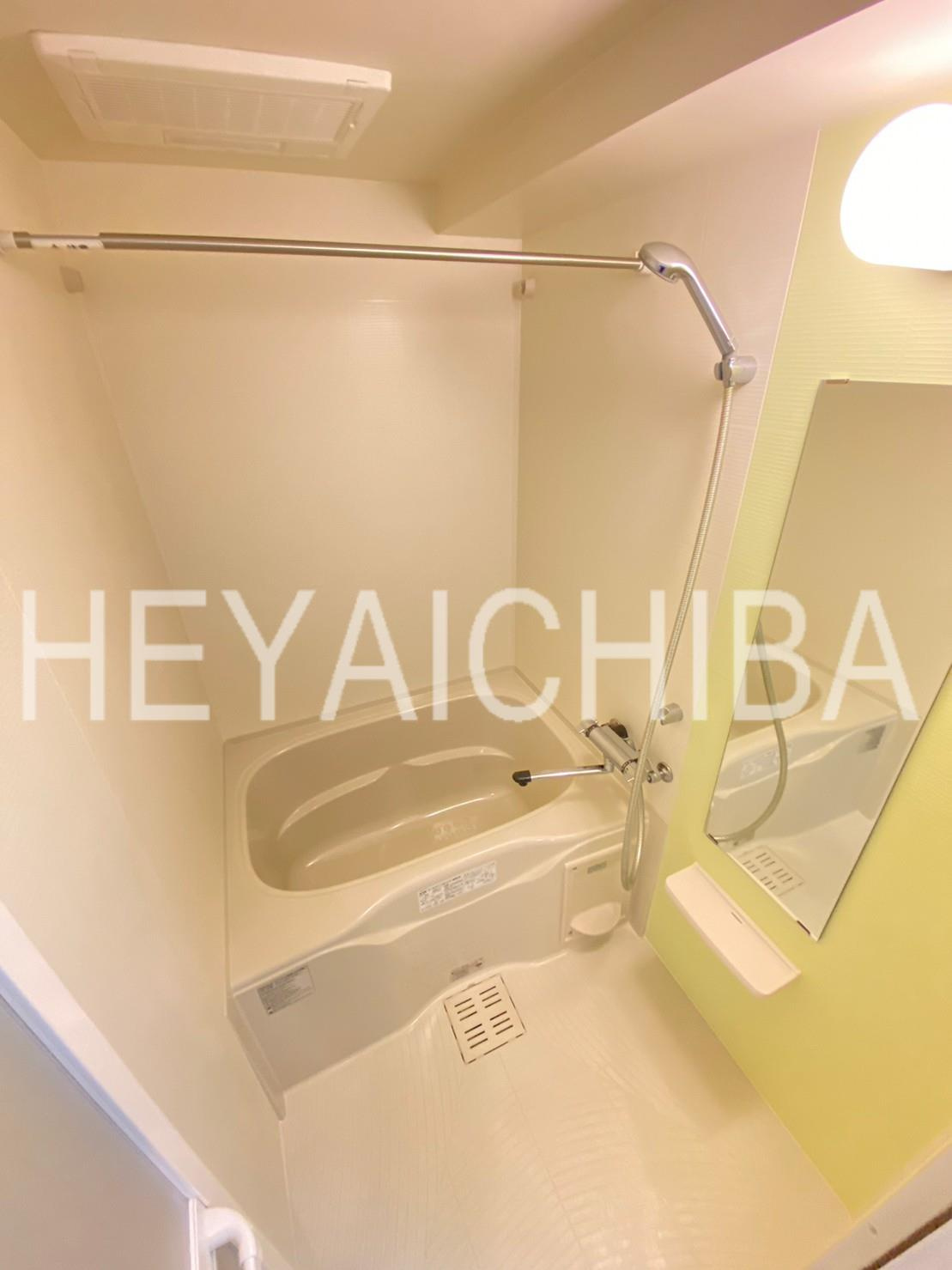 シュールフローレの浴室