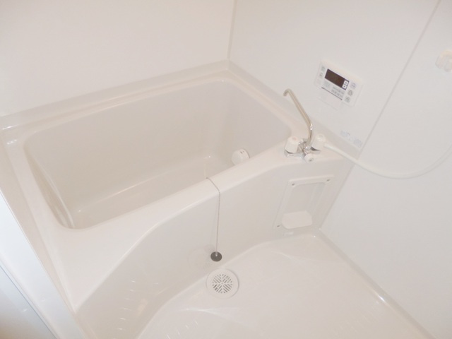 ミリアビタＮｏ２２の浴室|ゆったりお風呂あります♪