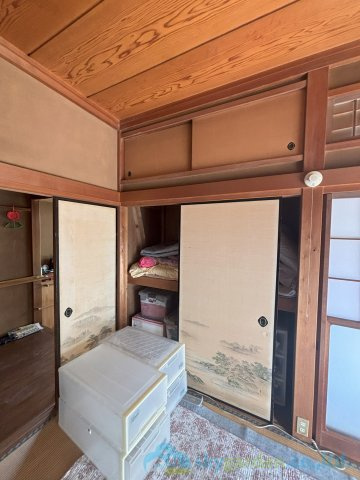 秦野市沼代新町　中古戸建の収納