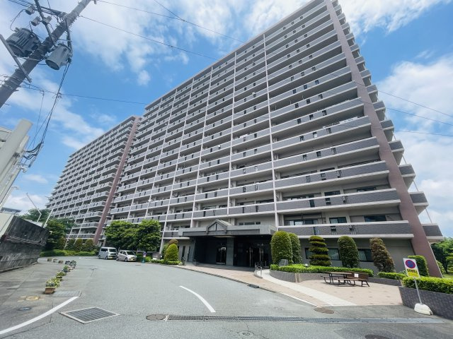 【外観】 | エバーライフネアシティ筑紫野 | 西鉄「朝倉街道駅」徒歩10分、JR「天拝山駅」徒歩12分のWアクセス！駐車場も空き有ります（月額5000円）
