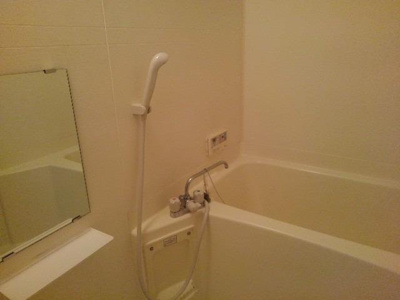 【浴室】 | サニーコートＮ | きれいなお風呂です