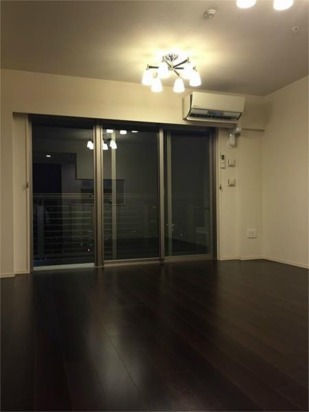 浅草タワーの居間・リビング