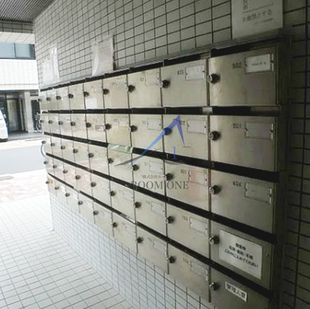 ヴェラハイツ蔵前のその他共用部分|集合ポストです。