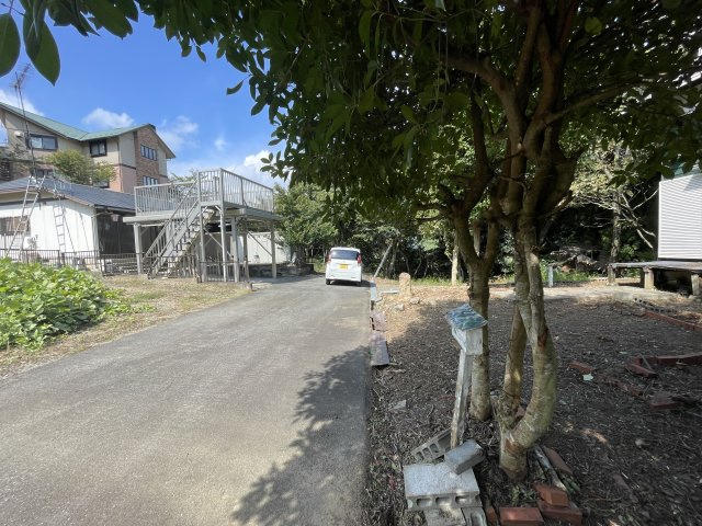 高島市今津町今津中古戸建の前面道路含む現地写真