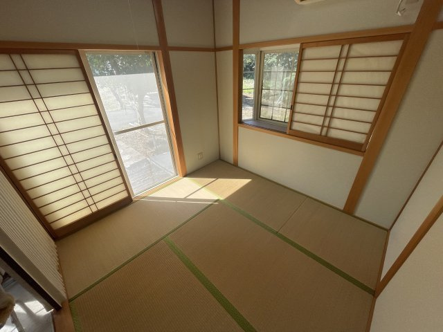 高島市今津町今津中古戸建の和室