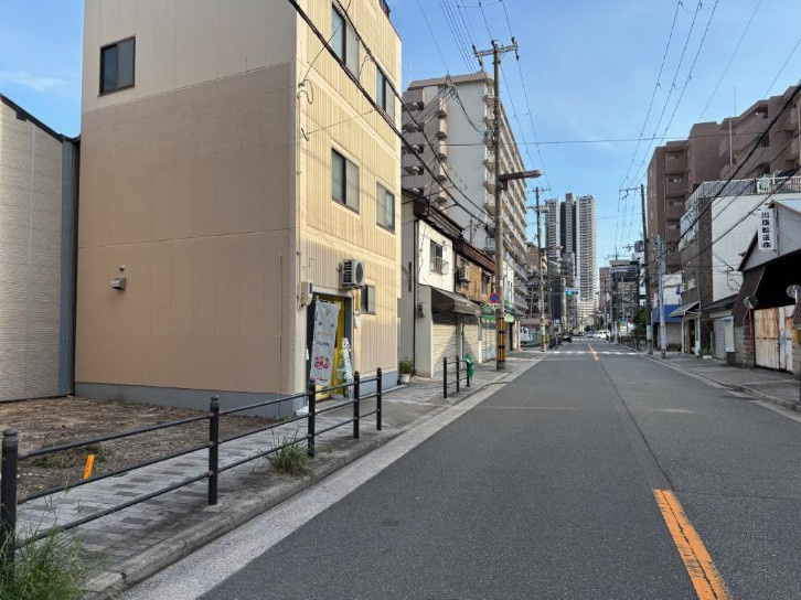 福島区鷺洲　売土地の前面道路含む現地写真