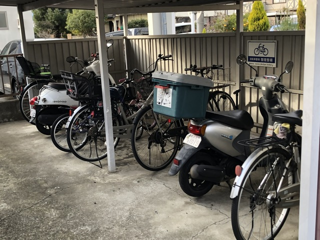 クローバーハイツのその他共用部分|駐輪場