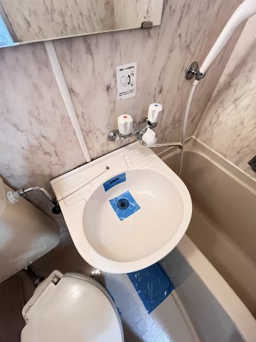 大阪市都島区都島南通２丁目の賃貸マンションの洗面所