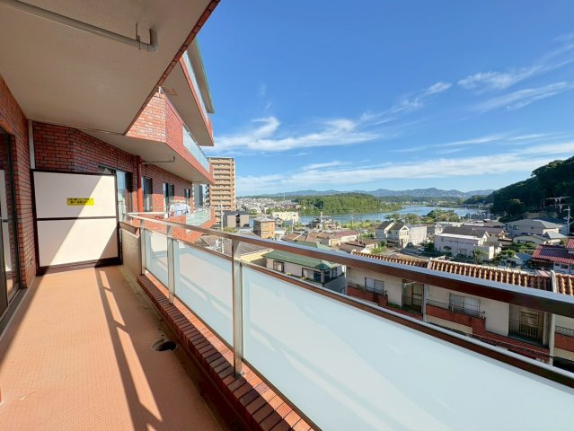 京阪「石山寺」駅まで徒歩４分＆２沿線利用可◆天然木リノベーション◆南向き４ＬＤＫ◆ペット可のバルコニー|バルコニーからの眺望