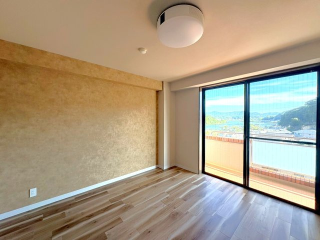 京阪「石山寺」駅まで徒歩４分＆２沿線利用可◆天然木リノベーション◆南向き４ＬＤＫ◆ペット可の洋室|洋室