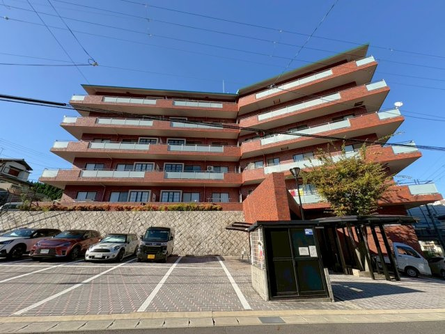 京阪「石山寺」駅まで徒歩４分＆２沿線利用可◆天然木リノベーション◆南向き４ＬＤＫ◆ペット可