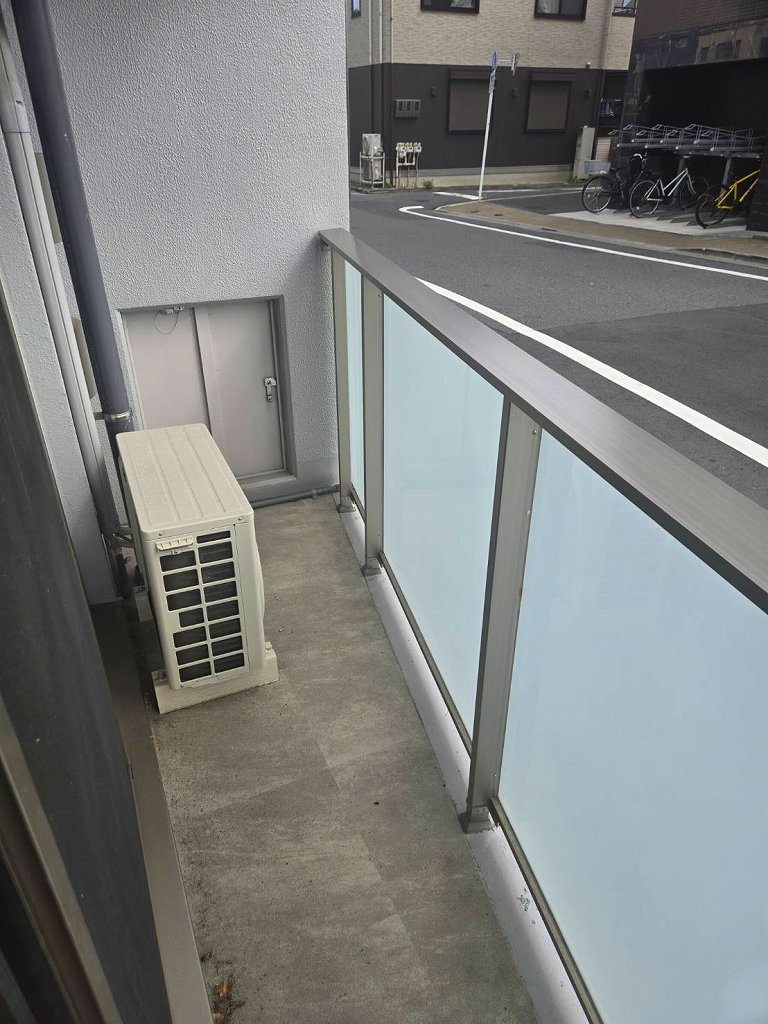 LUMIEC HONCHO EASTのバルコニー