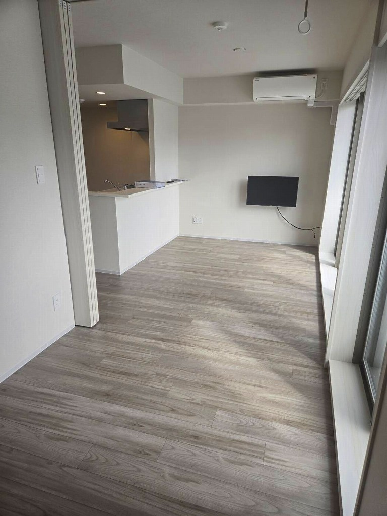 LUMIEC HONCHO EASTの居間・リビング