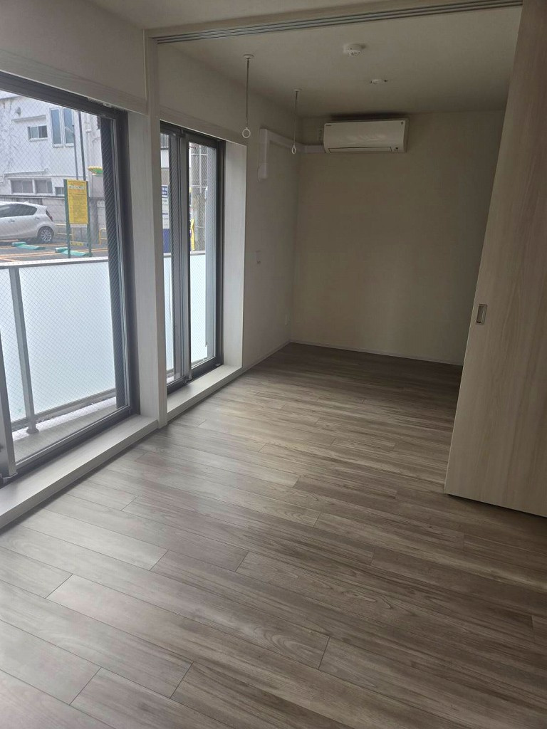 LUMIEC HONCHO EASTの居間・リビング