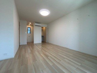 【内装】 | スピネル | 過ごしやすい室内です