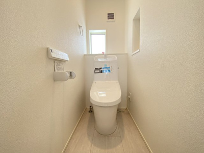 【トイレ】 | 読谷村大湾2期（全5棟）1号棟 | 1号棟　温水洗浄便座♪