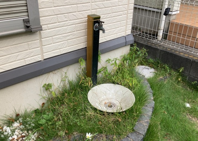 【設備】 | レフィー二小田急相模原 | 敷地内に散水栓や立水栓があると便利です。水道水を直接利用できるため、水を運ぶ手間を省くことが出来ます。大量の水を必要とする洗車作業や清掃などに役立ちます。その他設備とあわせて、現地でご確認ください。