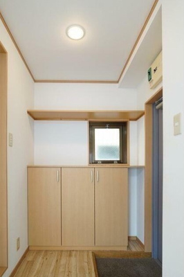 【玄関】 | レピュート関町北