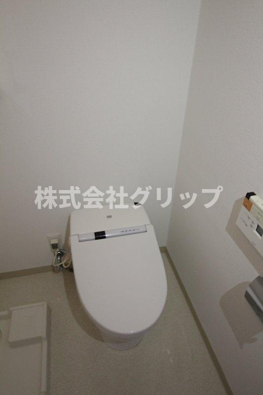 グリフィン横浜・桜木町六番館のトイレ