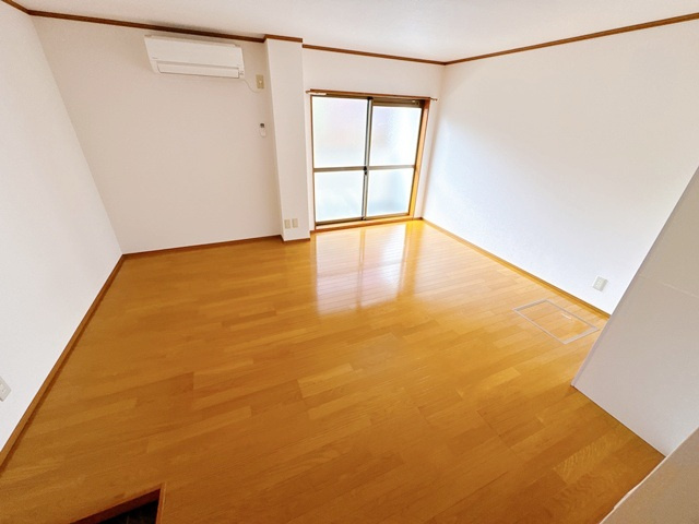 【居間・リビング】