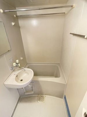 【浴室】 | リーブル片岡