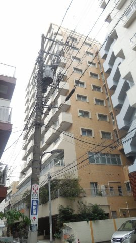 朝日巣鴨マンションの外観