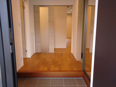 【玄関】 | 泉台二丁目29番7号（A-15）