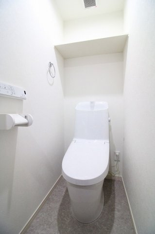 THE NOBLES 周船寺のトイレ|シンプルで使いやすいトイレです