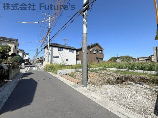 八潮市大瀬　新築戸建　全1棟の前面道路含む現地写真|前面道路含む現地写真です。