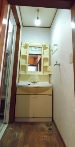 尼崎市大島　中古戸建の前面道路含む現地写真