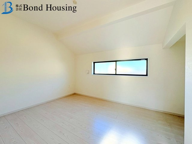 太寺天王町1号棟　全3棟新築戸建　人丸小学校区の洋室