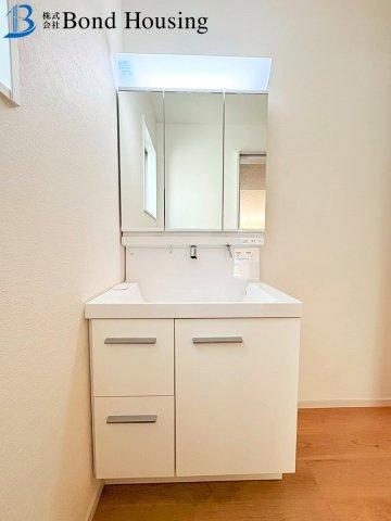 太寺天王町2号棟　全3棟新築戸建　JR明石駅まで徒歩20分の独立洗面台