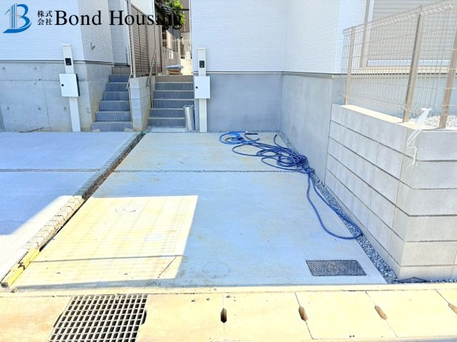 太寺天王町2号棟　全3棟新築戸建　JR明石駅まで徒歩20分の居間・リビング