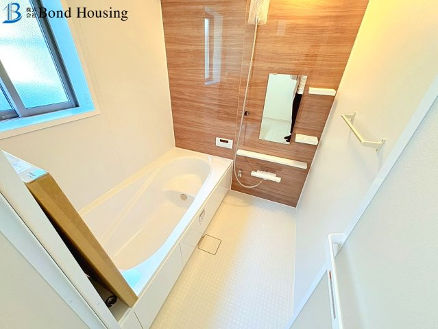 太寺天王町3号棟　全3棟新築戸建　お車２台駐車可の浴室