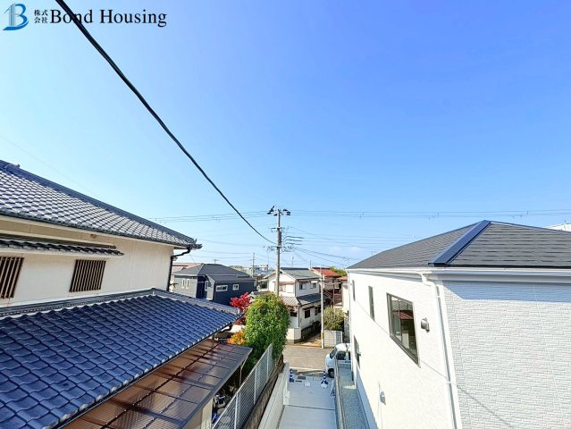 太寺天王町3号棟　全3棟新築戸建　お車２台駐車可のバルコニー