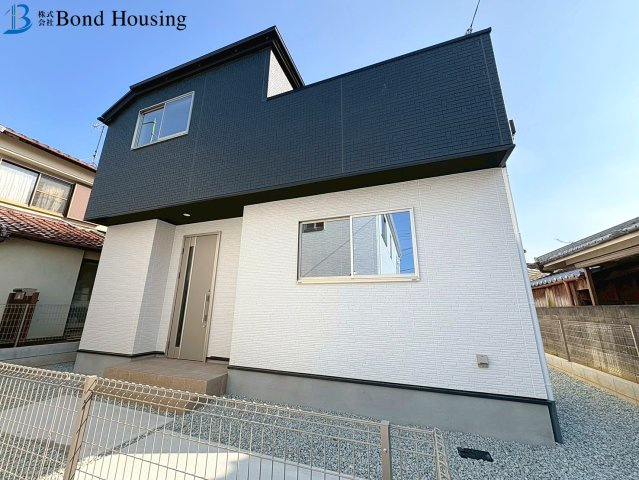 太寺天王町3号棟　全3棟新築戸建　お車２台駐車可の前面道路含む現地写真