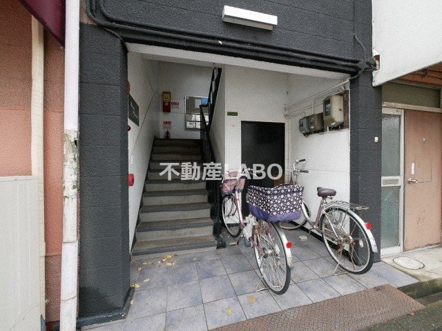 セレブコート此花のロビー