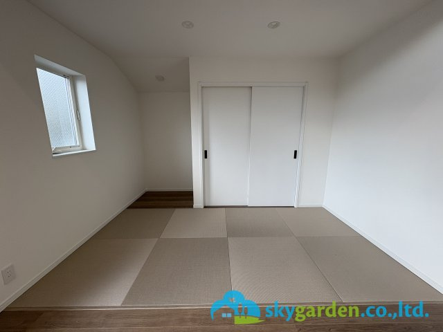 茅ヶ崎市東海岸南4丁目　新築戸建　全2棟2号棟の居間・リビング