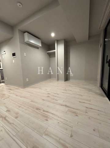 ルミーク北千住の居間・リビング