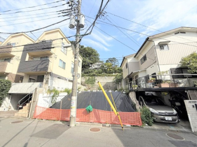 【外観】 | 【仲介手数料４１０万円が無料！！】 ■二子玉川駅７分！ ■少し高台！ ■公道（幅５．０ｍ）面！  | 【仲介手数料４１０万円が無料！！】
■二子玉川駅７分！
■少し高台！
■公道（幅５．０ｍ）面！
■お好きなハウスメーカーで建築可能！
■各ハウスメーカーを少しお安くご紹介可能！
■無料で間取図作成可