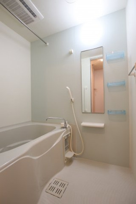 【浴室】 | クリスタルブライト