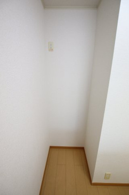 【その他】 | クリスタルブライト | 冷蔵庫スペース