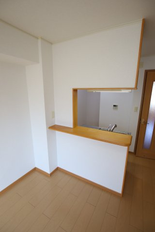 【設備】 | クリスタルブライト | カウンターキッチン