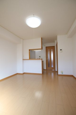 【居間・リビング】 | クリスタルブライト