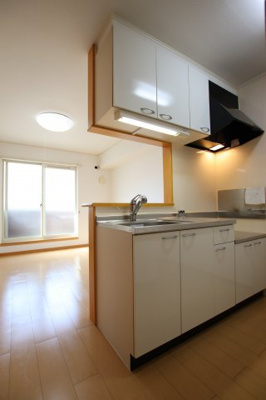 【居間・リビング】 | クリスタルブライト