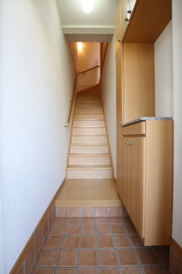 【玄関】 | クリスタルブライト