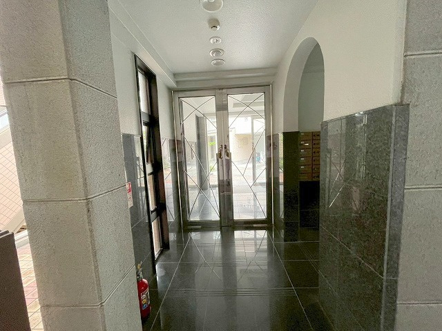 グランディア陽だまりの街のエントランス